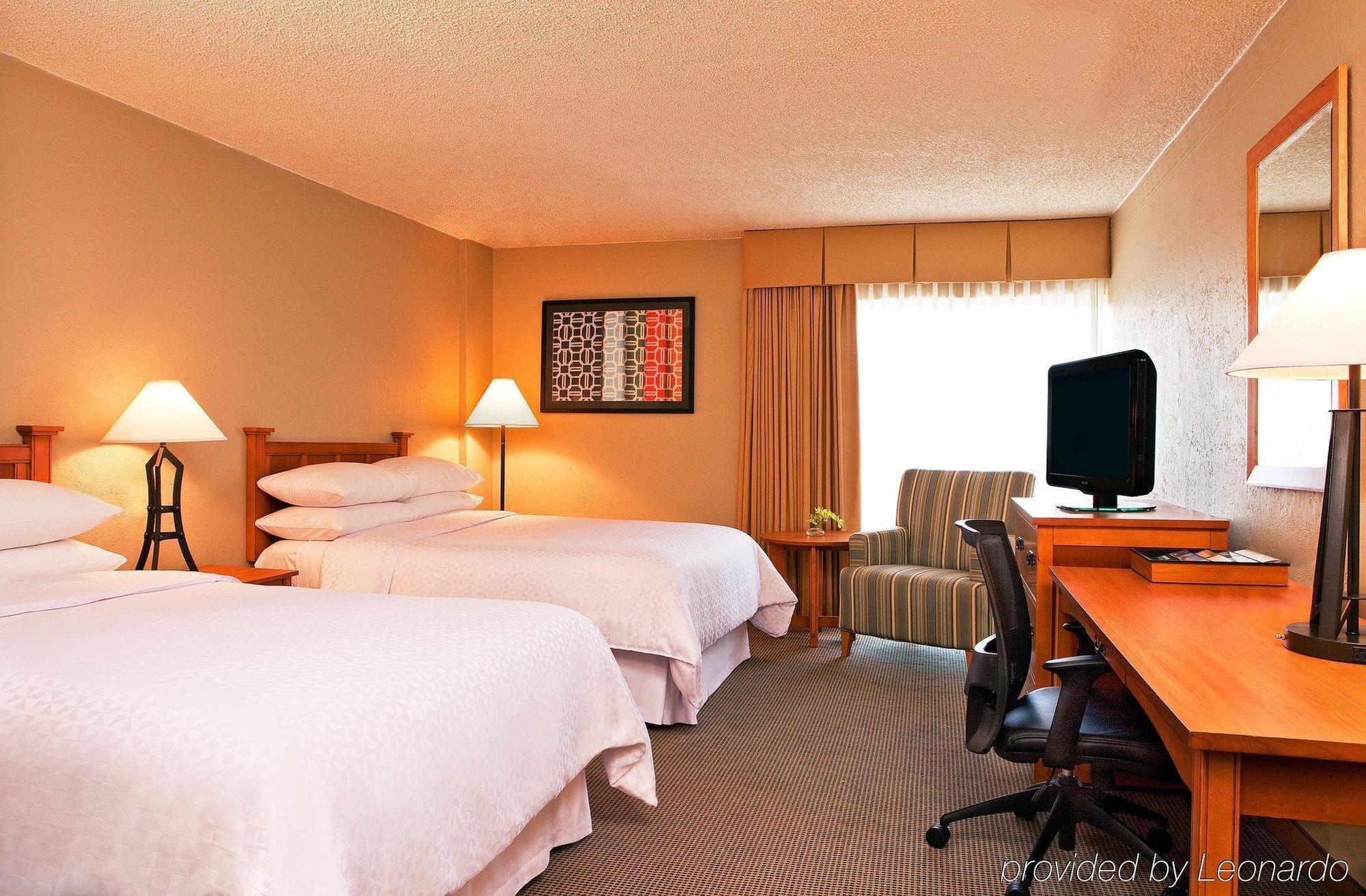 วินด์แฮม การ์เดน นิวออร์ลีนส์ แอร์พอร์ต Hotel เมเทรี ภายนอก รูปภาพ